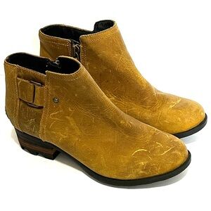 SOREL Women's Tan Ankle Boots SIZE 7